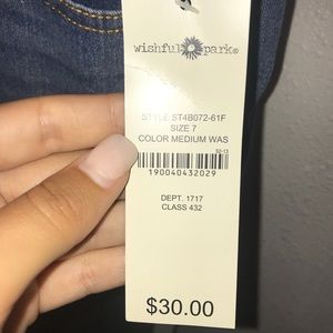 Wishful Park NWT medium wash denim shorts